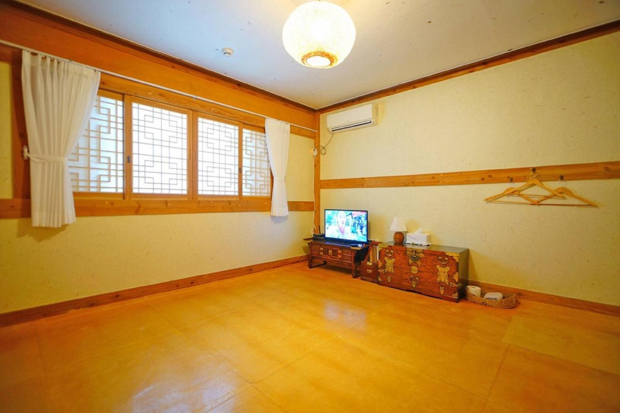 Hanok Gotaek Goeul จอนจู ภายนอก รูปภาพ