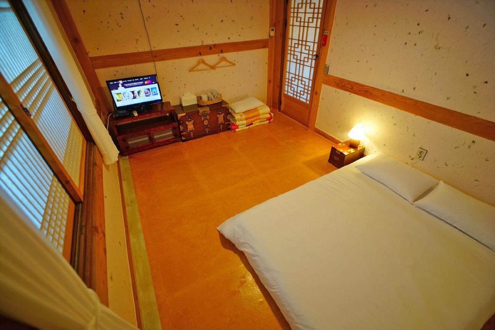 Hanok Gotaek Goeul จอนจู ภายนอก รูปภาพ
