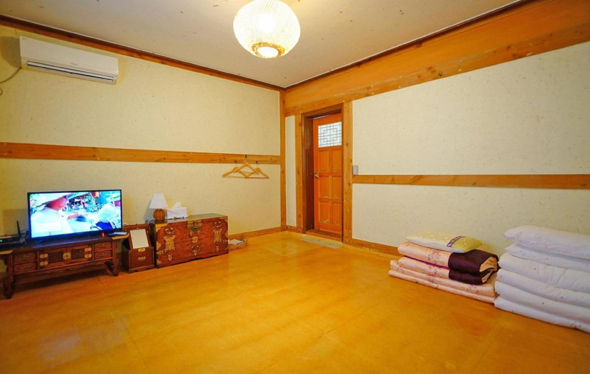 Hanok Gotaek Goeul จอนจู ภายนอก รูปภาพ