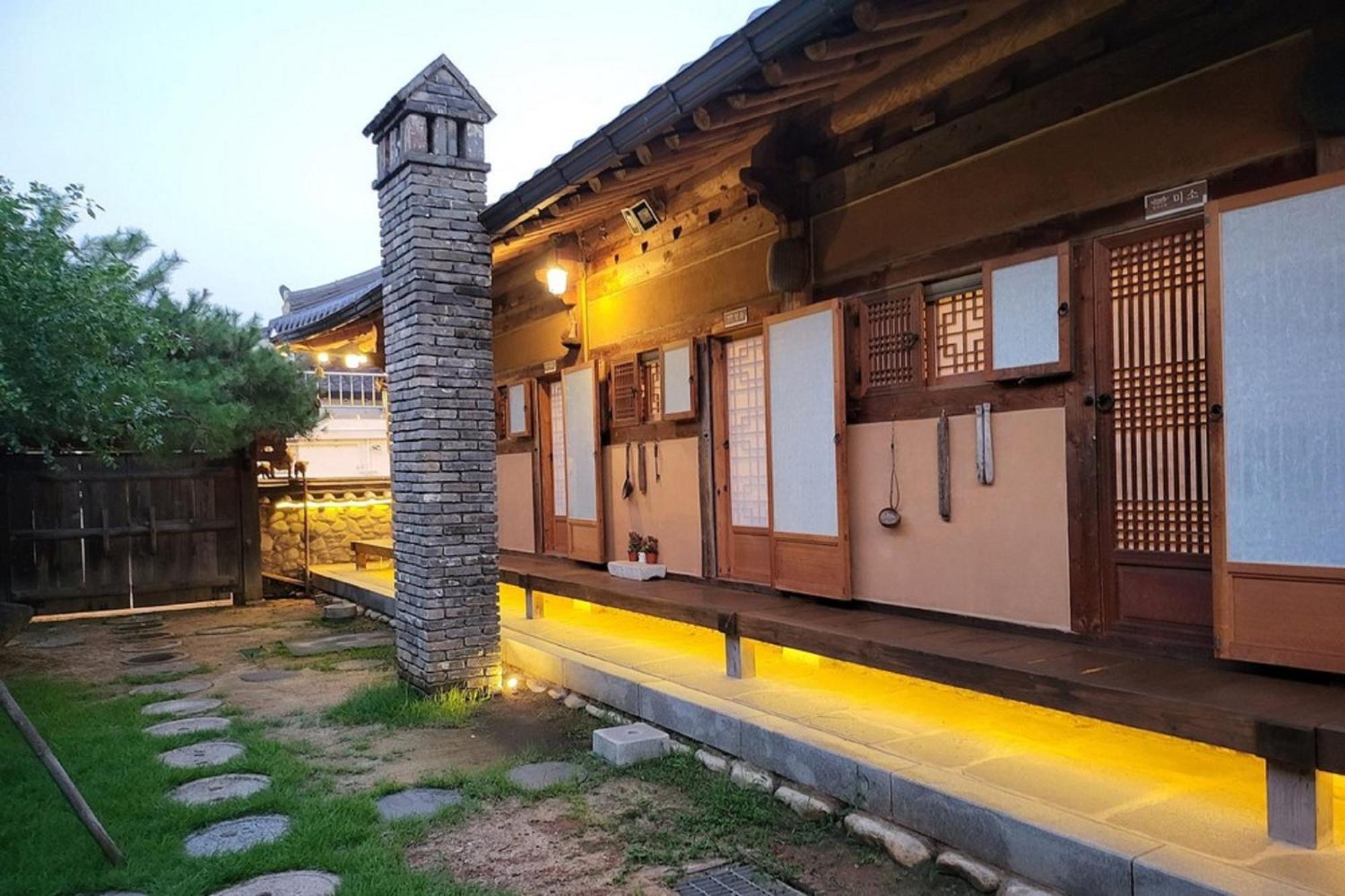 Hanok Gotaek Goeul จอนจู ภายนอก รูปภาพ